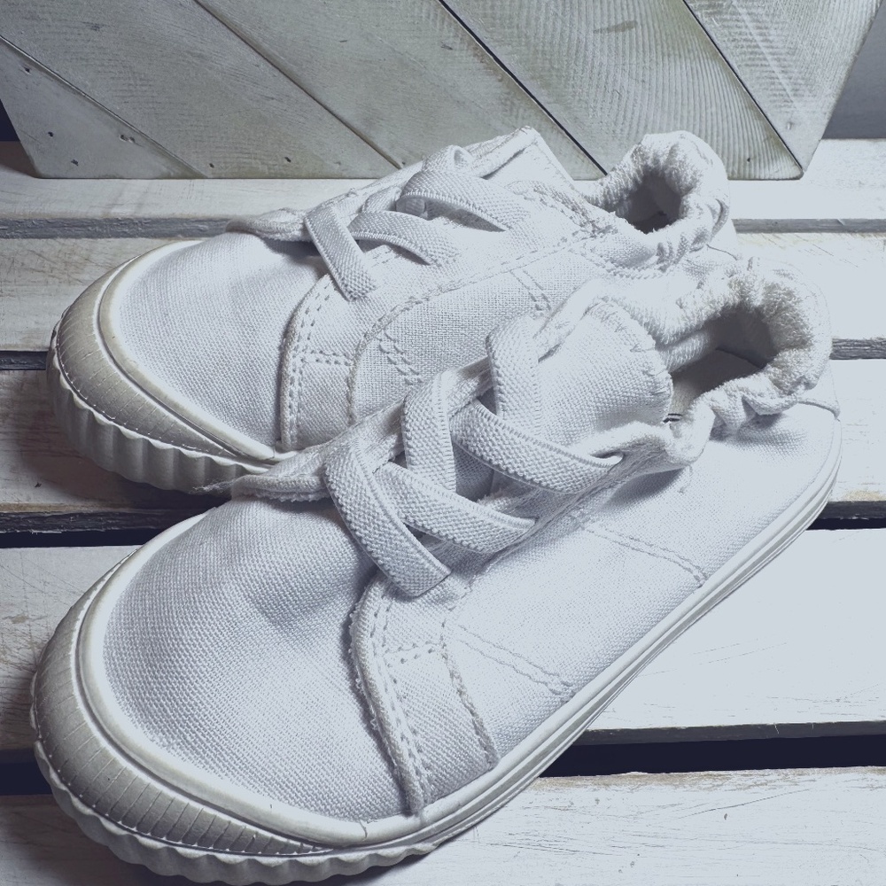 *** 3 PAIRS*** Sneakers, Slip-Ons, Flip Flops! Girls Shoes 3 Pair BUNDLE!!!